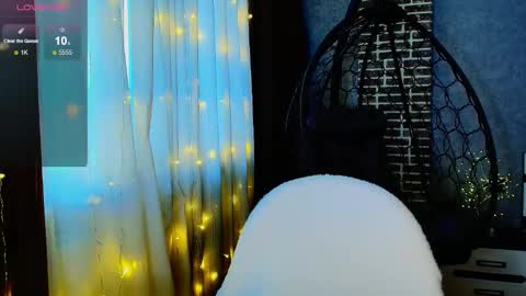 Eva  online show from October 10, 4:50 am