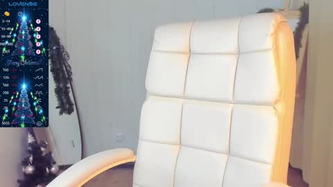 Eva  online show from December 24, 3:05 am