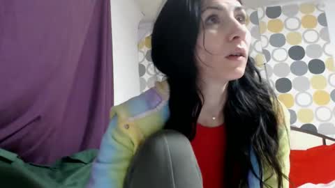 hornycrissyyourlove online show from December 19, 2:27 am