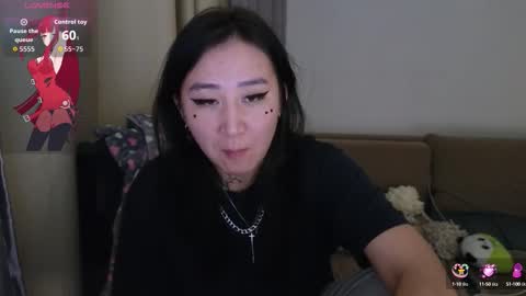 Eva online show from October 18, 9:16 pm