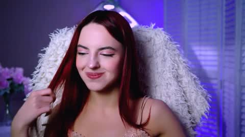 Eva  online show from October 15, 1:25 pm