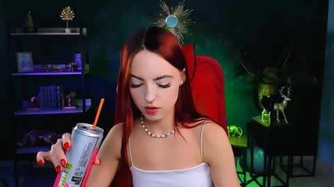 Eva  online show from November 14, 12:49 pm