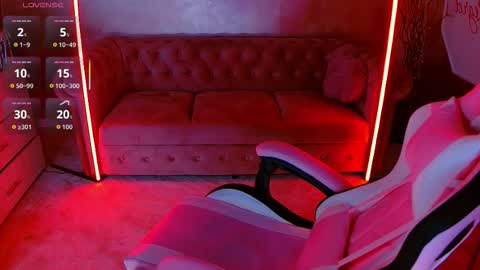 Eva online show from November 30, 5:50 pm