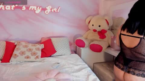 EVA online show from February 5, 6:55 pm