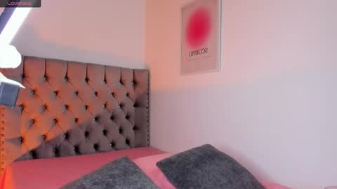 Eva Olimpo online show from April 19, 12:43 am