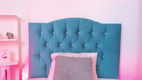 EVARITZ online show from February 3, 10:32 pm