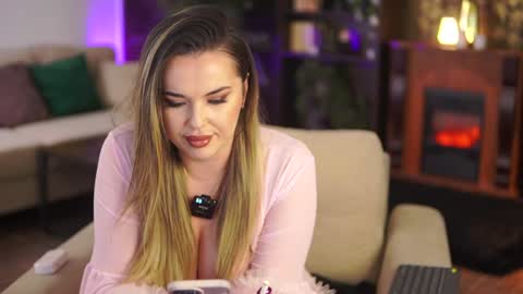 Eva online show from January 22, 9:11 pm