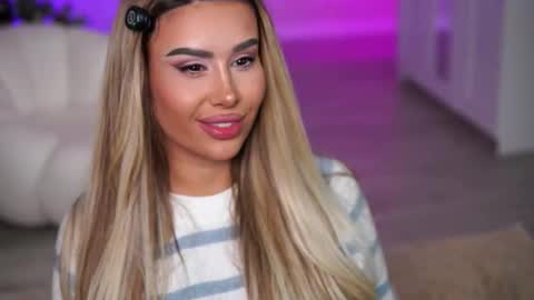 Eva online show from October 27, 8:36 pm