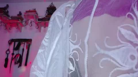 Eve Blue  friends. IG eve blue77 TW EveBlue 1 OF eveblue7 online show from February 19, 2:33 am