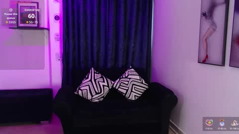 Evee online show from November 21, 3:14 pm