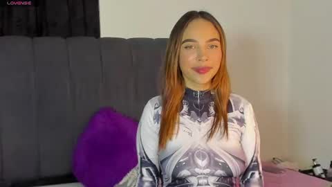evelin888 online show from July 1, 9:47 pm