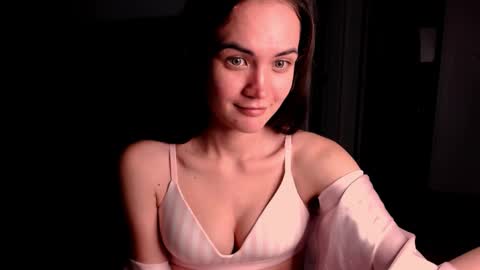 Evelyn online show from October 31, 12:56 am