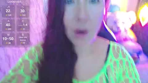 Snapshot of evelyn_mature19 chatting on January 16, 7:10 pm Juliana online show from January 16, 7:10 pm