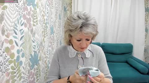 Snapshot of evelynblissful chatting on January 27, 5:03 am Evelyn online show from January 27, 5:03 am