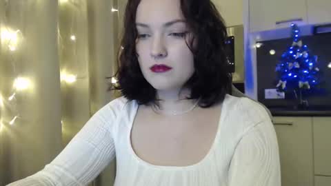 Lessie online show from December 27, 8:39 pm