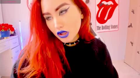 evva_foxxy online show from February 5, 2:59 pm