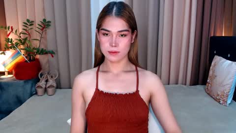 UR SWEET EZRA online show from December 12, 2:59 am