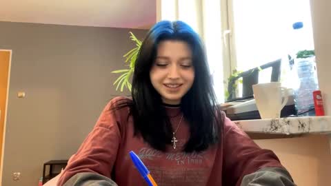 Mia3 online show from April 18, 5:54 am