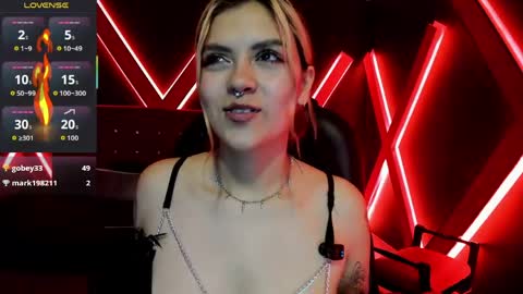 fabzy online show from April 15, 12:49 pm