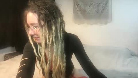 Snapshot of faexoxoxo chatting on October 28, 7:14 am Fae online show from October 28, 7:14 am