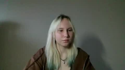 fairyfeller_ online show from October 16, 3:09 am