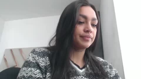 fairylatin online show from November 14, 11:43 am