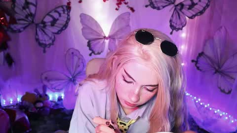 Snapshot of fairywhore chatting on September 15, 3:59 am Jackie Cosplayer online show from September 15, 3:59 am