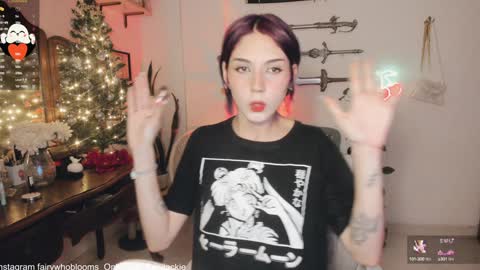 Snapshot of fairywhore chatting on December 27, 4:26 am Jackie Cosplayer online show from December 27, 4:26 am