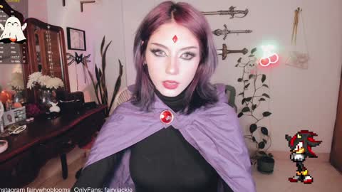 Snapshot of fairywhore chatting on January 10, 3:29 am Jackie Cosplayer online show from January 10, 3:29 am