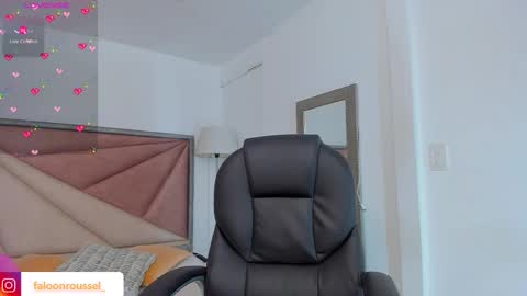 Snapshot of faloonroussel chatting on March 5, 6:56 pm Faloon online show from March 5, 6:56 pm