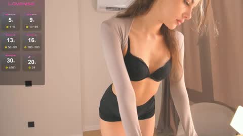 Fame doll online show from June 14, 2:09 am