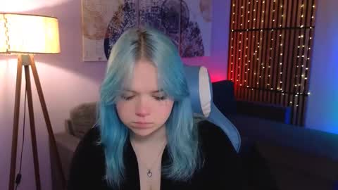 Snapshot of fancybella chatting on October 15, 2:08 pm Bella online show from October 15, 2:08 pm