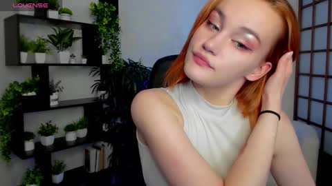 Snapshot of fane_stain chatting on September 12, 3:41 pm Merida but you can call me Ida online show from September 12, 3:41 pm