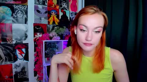 Snapshot of fane_stain chatting on September 17, 2:42 am Merida but you can call me Ida online show from September 17, 2:42 am
