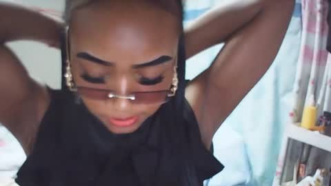 farianna_hot online show from May 11, 3:19 am