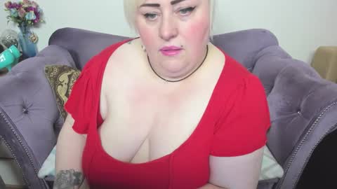 fashiona online show from November 19, 9:26 pm