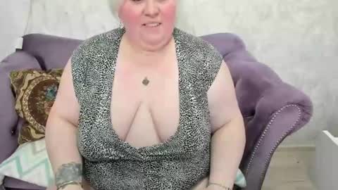 fashiona online show from March 12, 9:24 pm