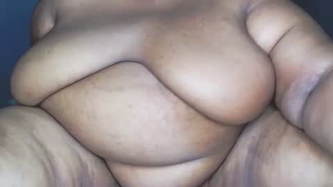 fatafricanqueen online show from March 21, 11:21 pm