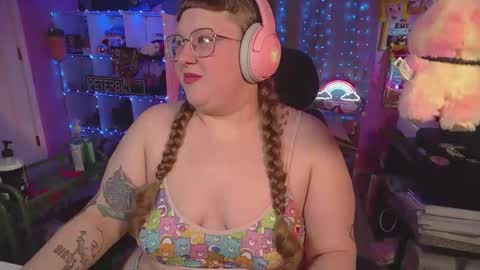 FatVeronica online show from March 13, 12:50 pm