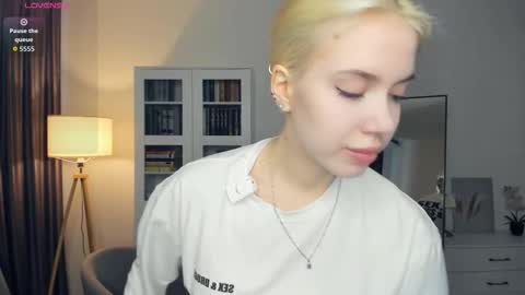 Emma online show from January 10, 7:57 am