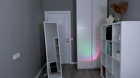 Daniela online show from January 30, 1:42 pm