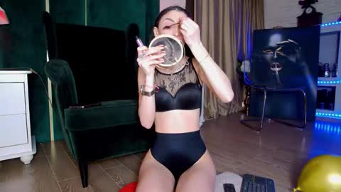 FeetVibe online show from March 20, 6:40 am