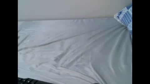 Snapshot of femaqueen chatting on February 16, 5:37 pm Navil online show from February 16, 5:37 pm