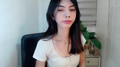 feyaaa online show from March 5, 6:12 am