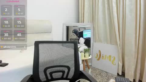 Snapshot of ffreyja_ chatting on September 17, 1:03 am Freyja online show from September 17, 1:03 am