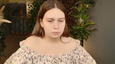 fiora online show from January 10, 5:56 am