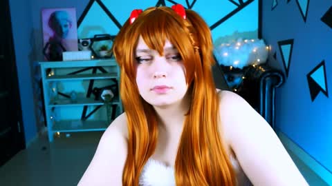 Snapshot of fioramarmoris chatting on December 28, 3:15 pm fiora online show from December 28, 3:15 pm