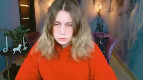Snapshot of fioramarmoris chatting on February 23, 5:06 am fiora online show from February 23, 5:06 am