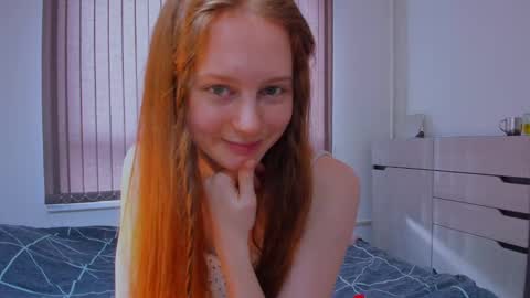 fire_luna online show from February 4, 8:56 am