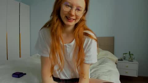 fire_luna online show from March 12, 10:16 am